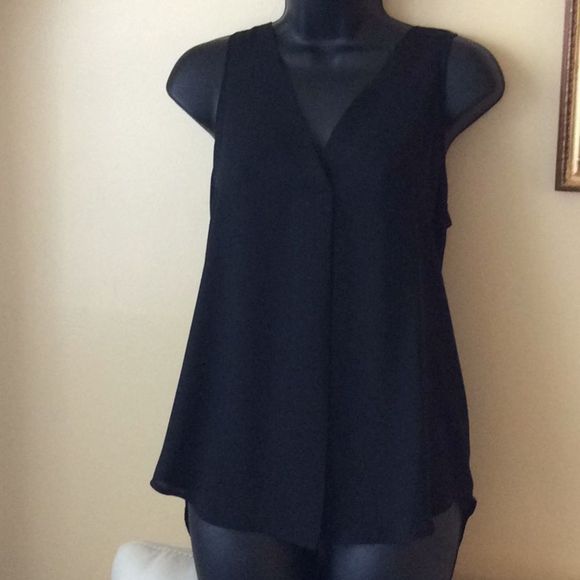 NEW💞BANANA REPUBLIC 💞gorgeous top - Picture 4 of 13